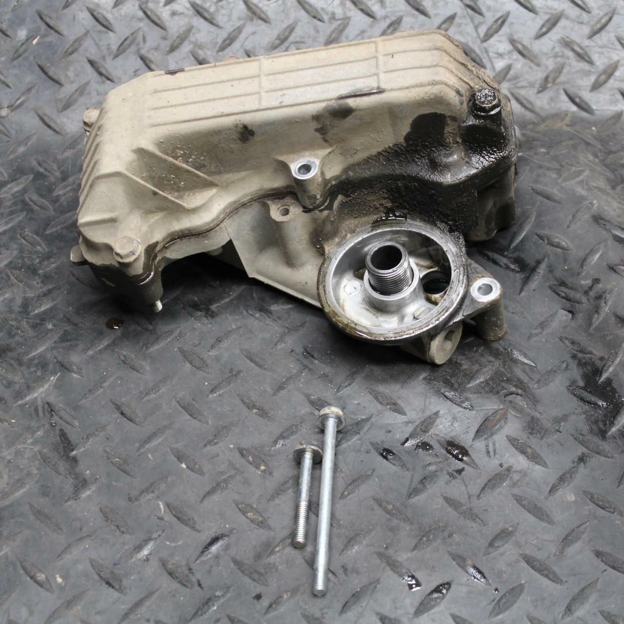 98 HONDA CBR600F3 OIL FILTER UNION MOUNT SUPPORT COOLER BB201