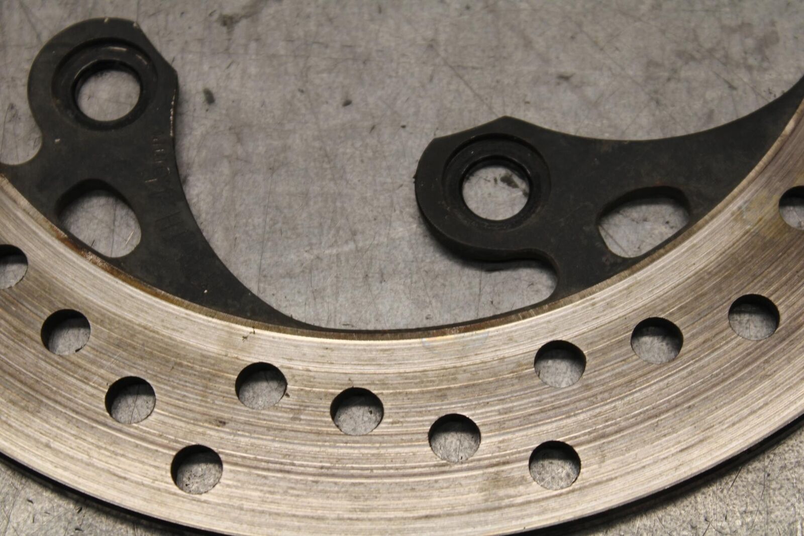 01-03 SUZUKI GSXR600 REAR ROTOR BACK BRAKE DISC 69211-33E10 BB633