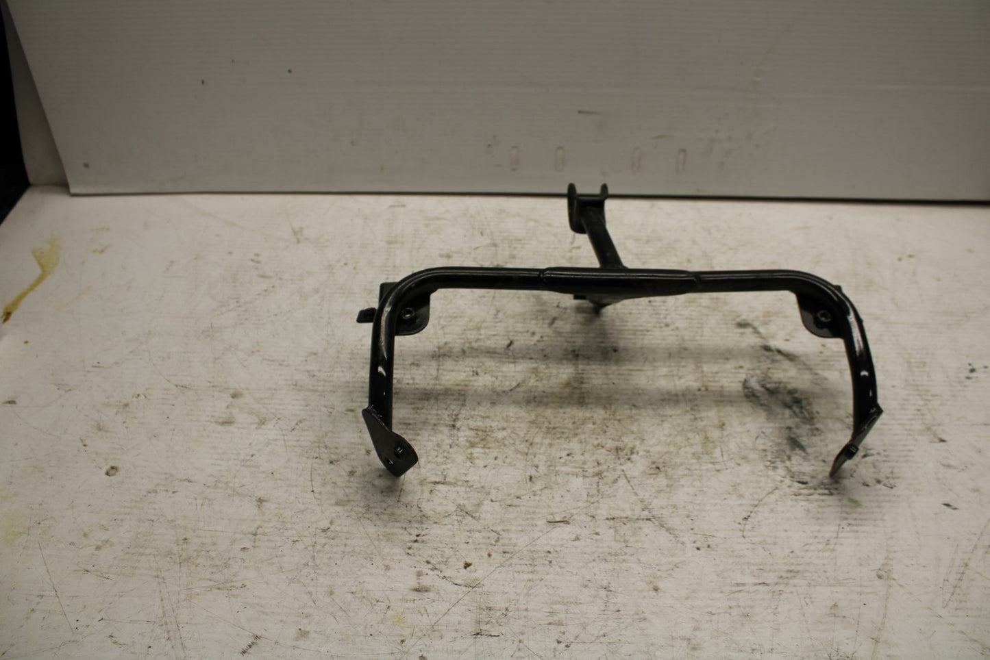 90-07 KAWASAKI ZZR 250 UPPER FAIRING MIRROR GAUGES STAY BRACKET BB298