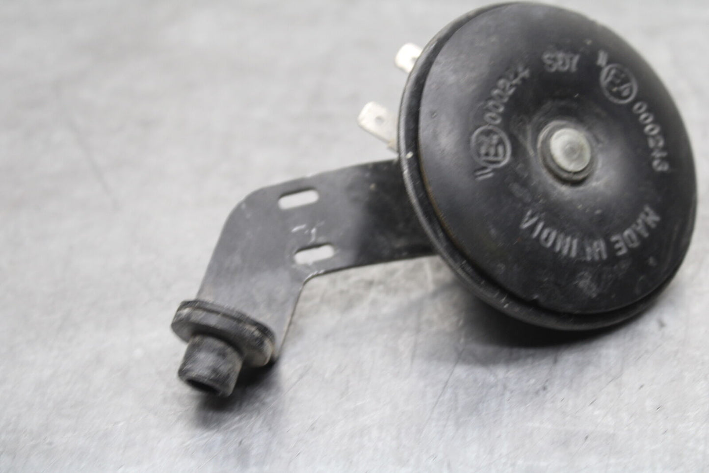 21-24 KTM 890 ADVENTURE R HORN SIGNAL BB723