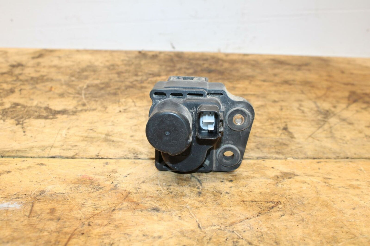 06-15 YAMAHA FZ1 EXHAUST VALVE SERVO MOTOR BB326