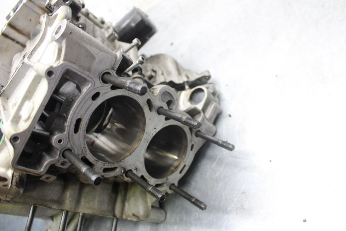 2010 Aprilia RSV1000R ENGINE MOTOR CRANKCASE CRANK CASES BLOCK BB513