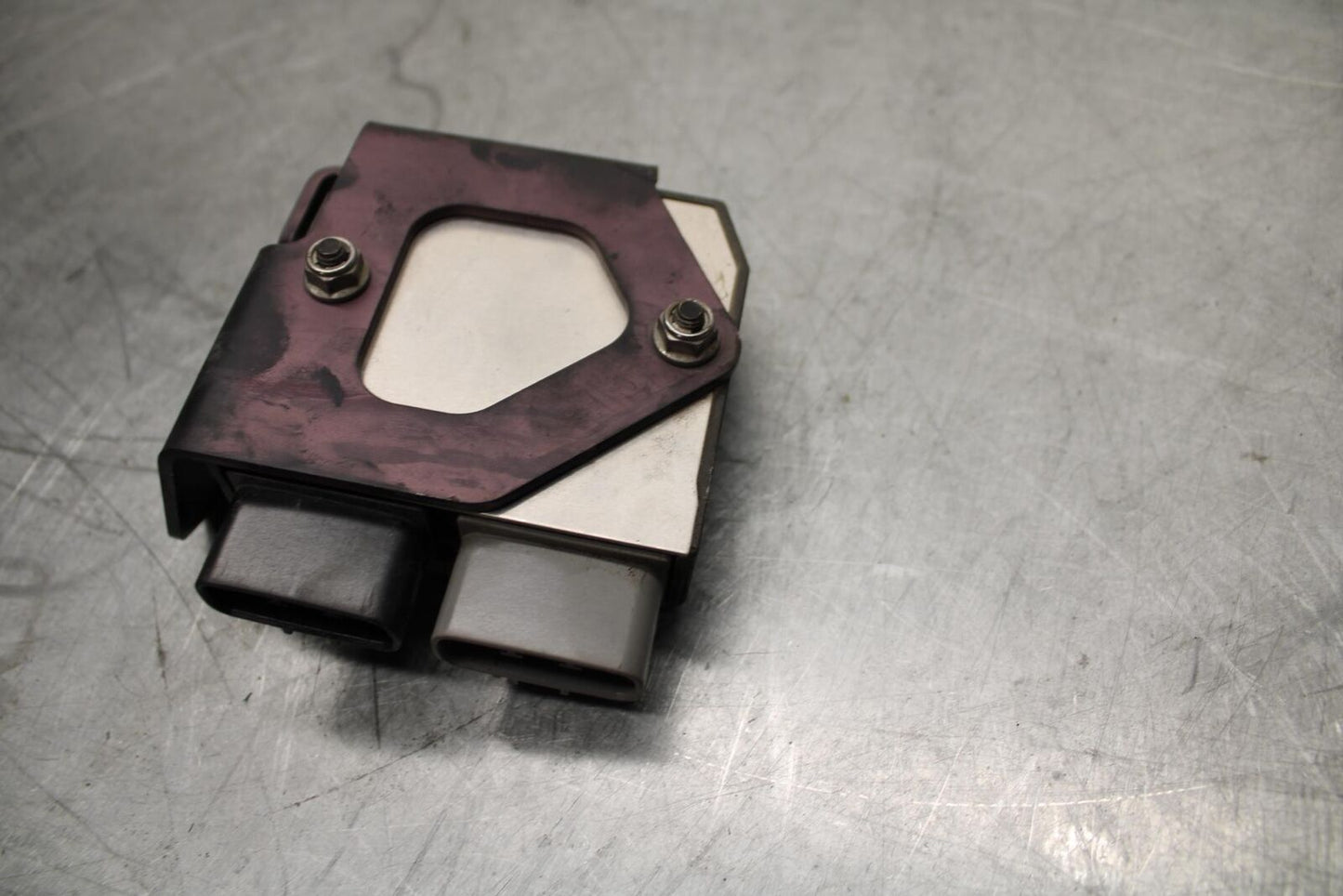 06-07 TRIUMPH DAYTONA 675 DAYTONA 675 RECTIFIER VOLTAGE REGULATOR BB441