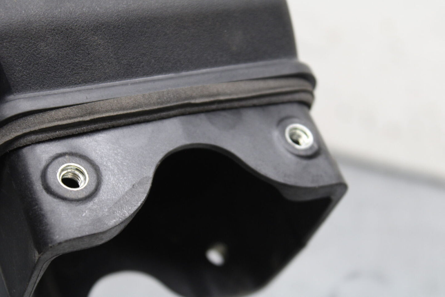 16 KAWASAKI NINJA ZX10R RAM AIR INTAKE TUBE DUCT 39045-0041 BB650