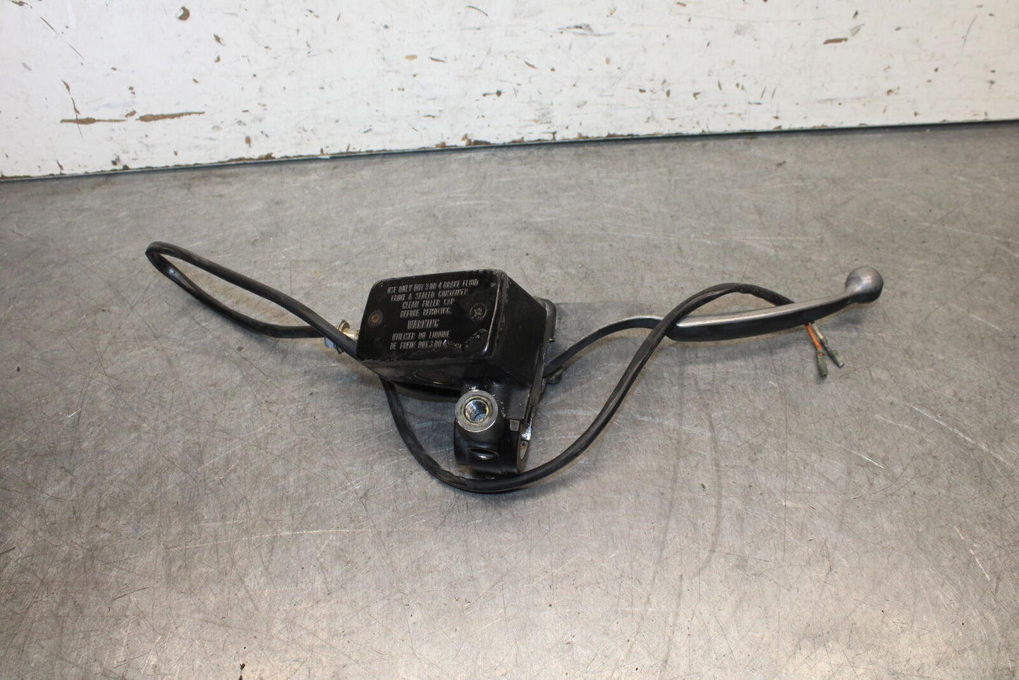 85-86 SUZUKI MADURA 1200 FRONT BRAKE MASTER CYLINDER BB691
