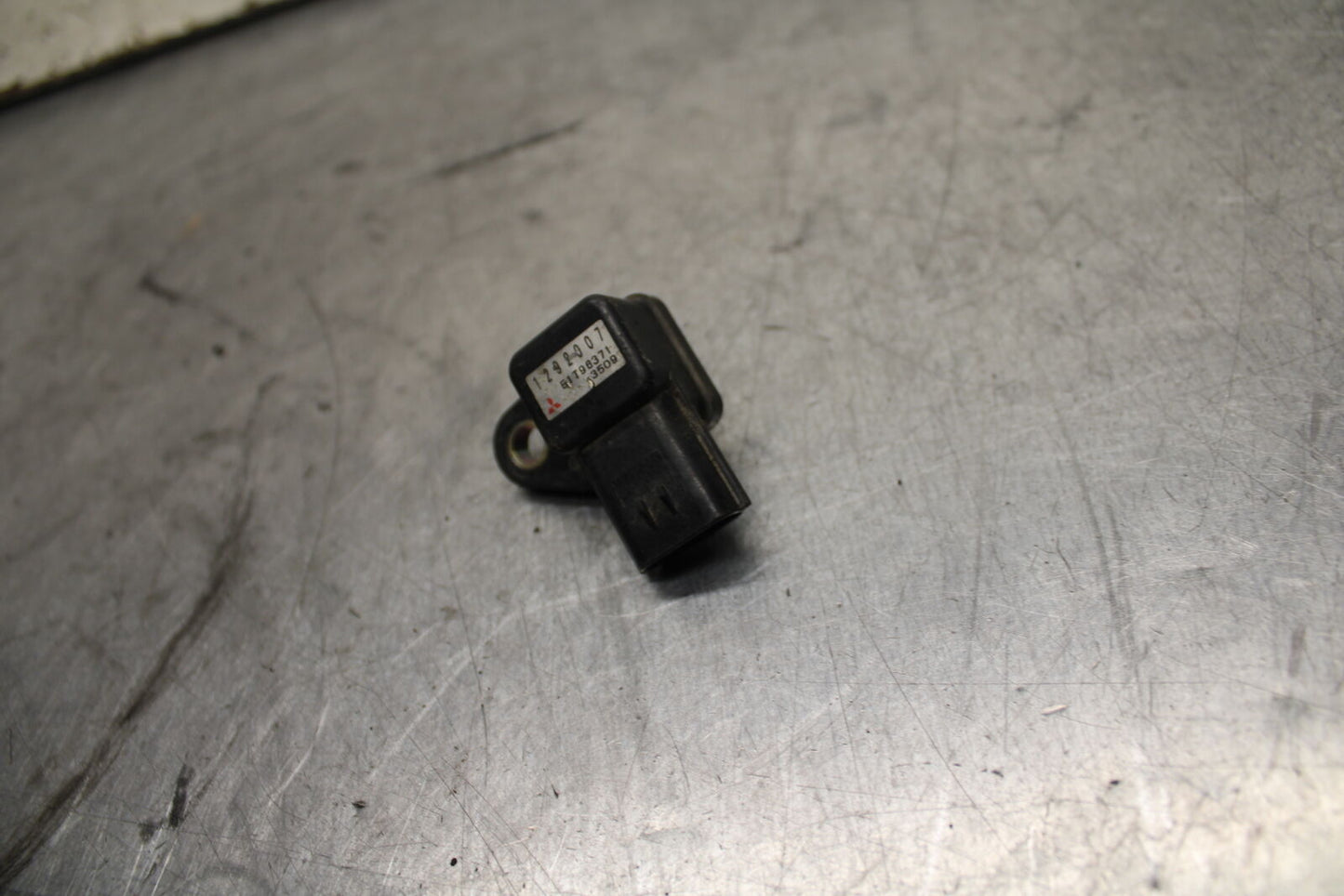 03-04 TRIUMPH DAYTONA 600 MAP MASS AIR FLOW PRESSURE SENSOR BB745