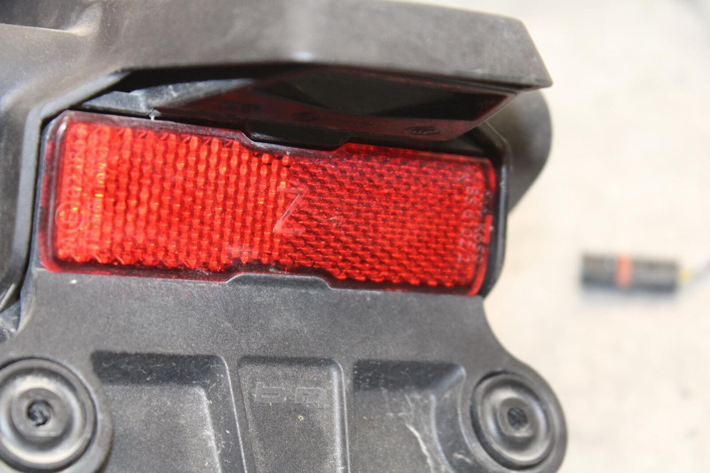 21-23 BMW BMW M1000RR REAR BACK TAIL LIGHT MOUNT BRACKET BB623