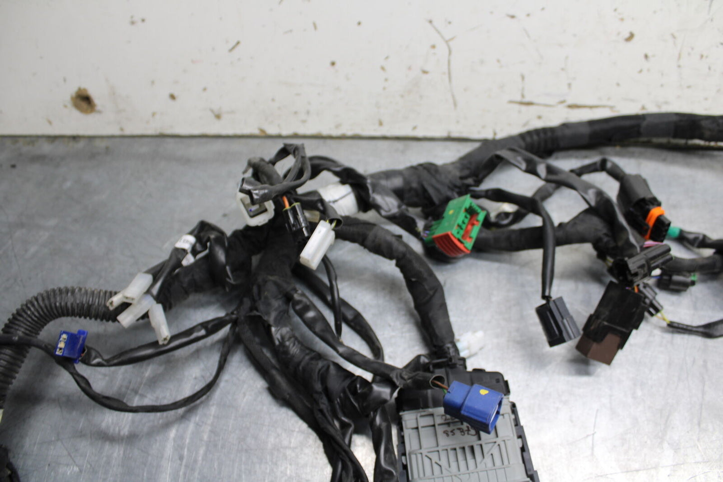 17-24 KTM 390 DUKE MAIN ENGINE WIRING HARNESS MOTOR WIRE LOOM BB734