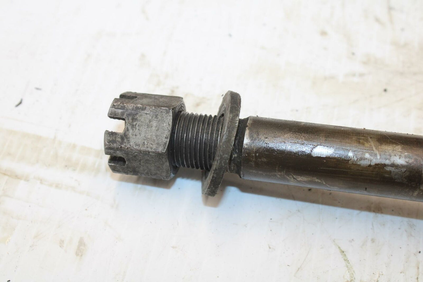 77-79 SUZUKI GS750 REAR AXLE BACK WHEEL RIM PIVOT BOLT AXEL BB258