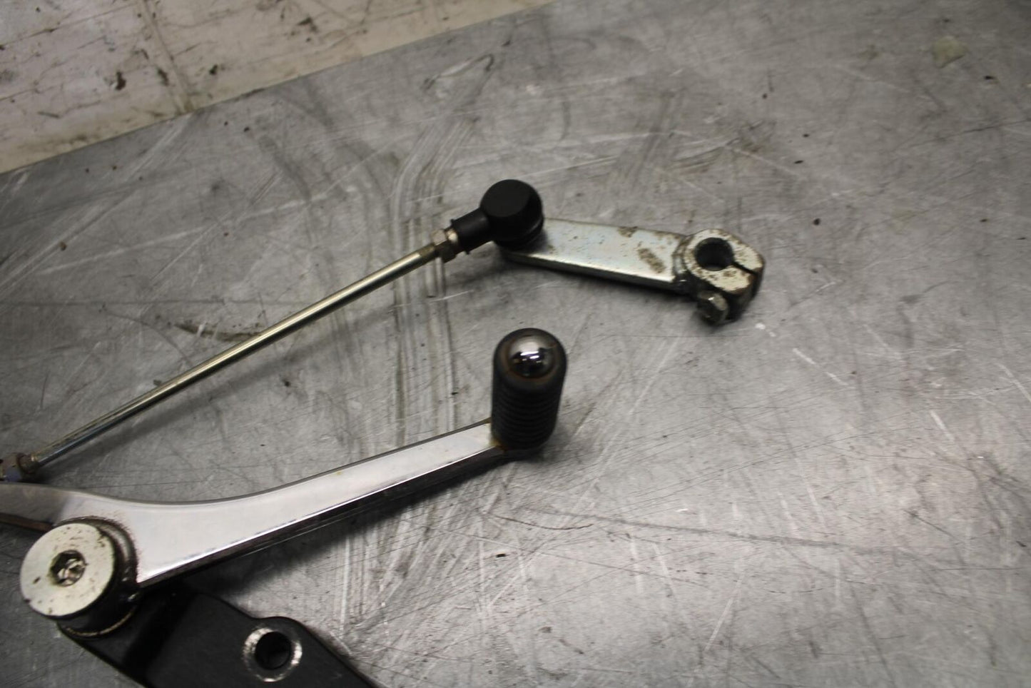 2016 Suzuki Bandit 1250S GSF1250SA ABS SHIFTER LINKAGE SHIFT LINK PEDAL BB509