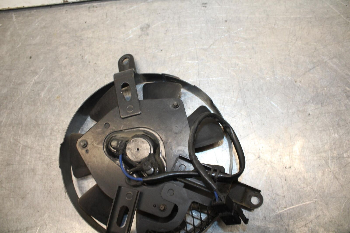 01 SUZUKI GSXR1000 ENGINE RADIATOR COOLING FAN BB100