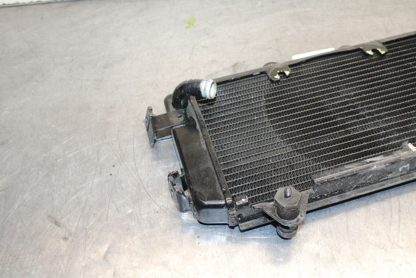 17-24 KTM 390 DUKE ENGINE RADIATOR MOTOR COOLER COOLING RADIATER BB734