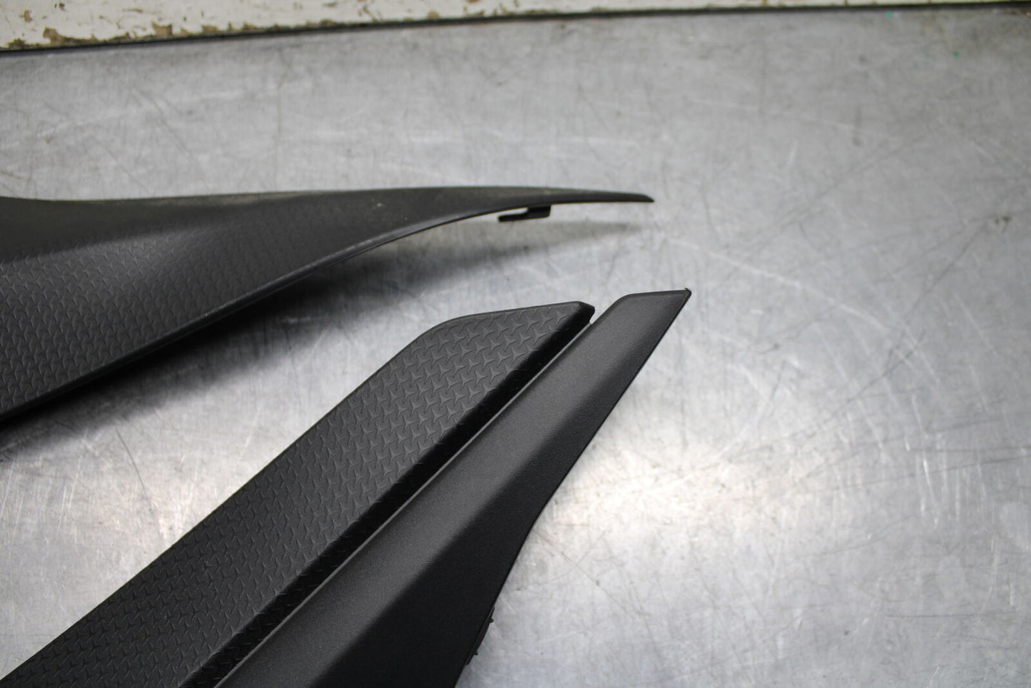 21-24 APRILIA TUONO 660 FACTORY RIGHT LEFT SIDE SEAT PANELS TRIMS COWLS BB733