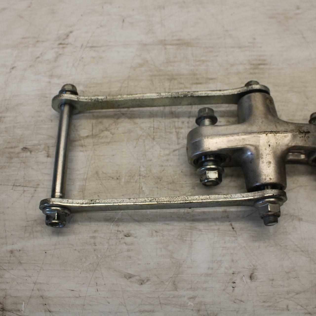 07-12 SUZUKI BANDIT 650F REAR DOGBONE SHOCK LINKAGE LINK BB280
