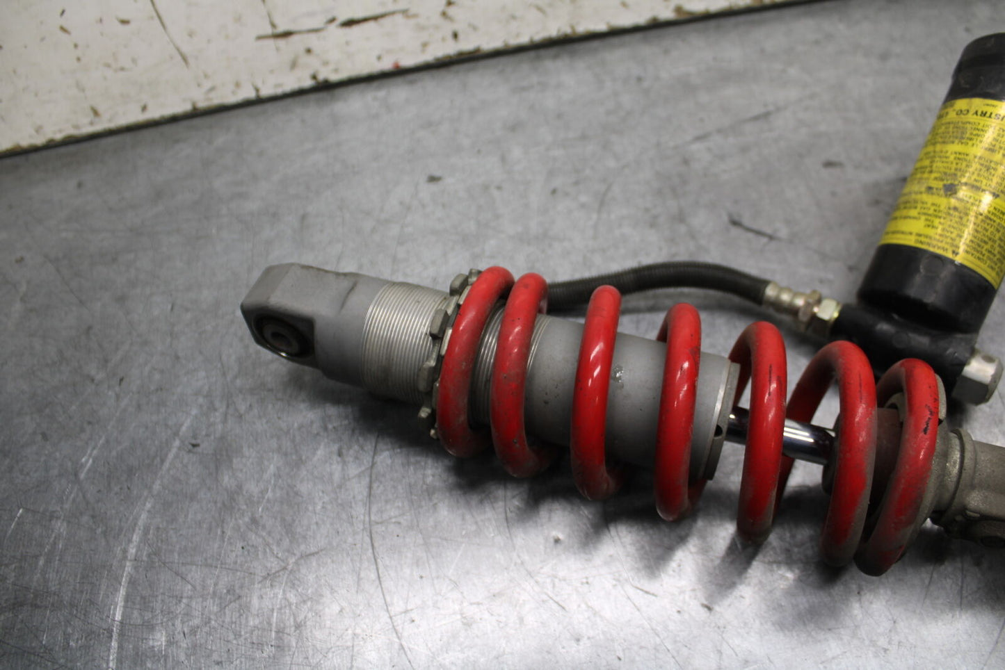03-04 TRIUMPH DAYTONA 600 REAR BACK SHOCK ABSORBER SUSPENSION BB745