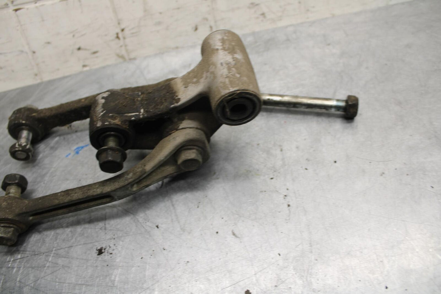 1996 Kawasaki Ninja 600R ZX600C REAR DOGBONE SHOCK LINKAGE LINK BB35