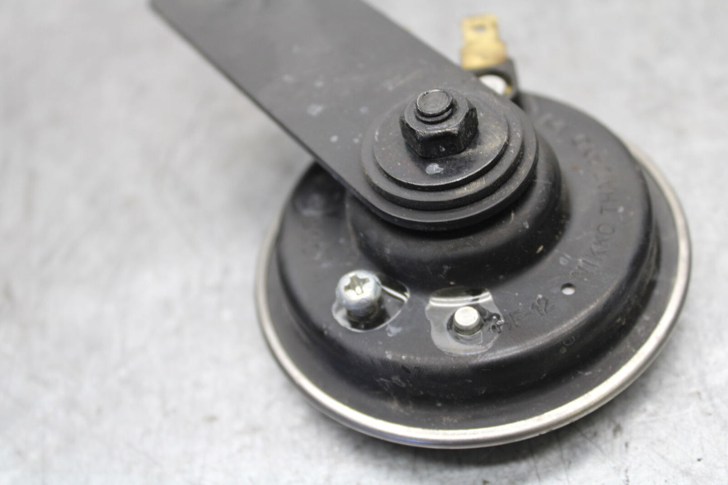 19-21 TRIUMPH SPEED TWIN 1200 HORN SIGNAL T2500113 BB653
