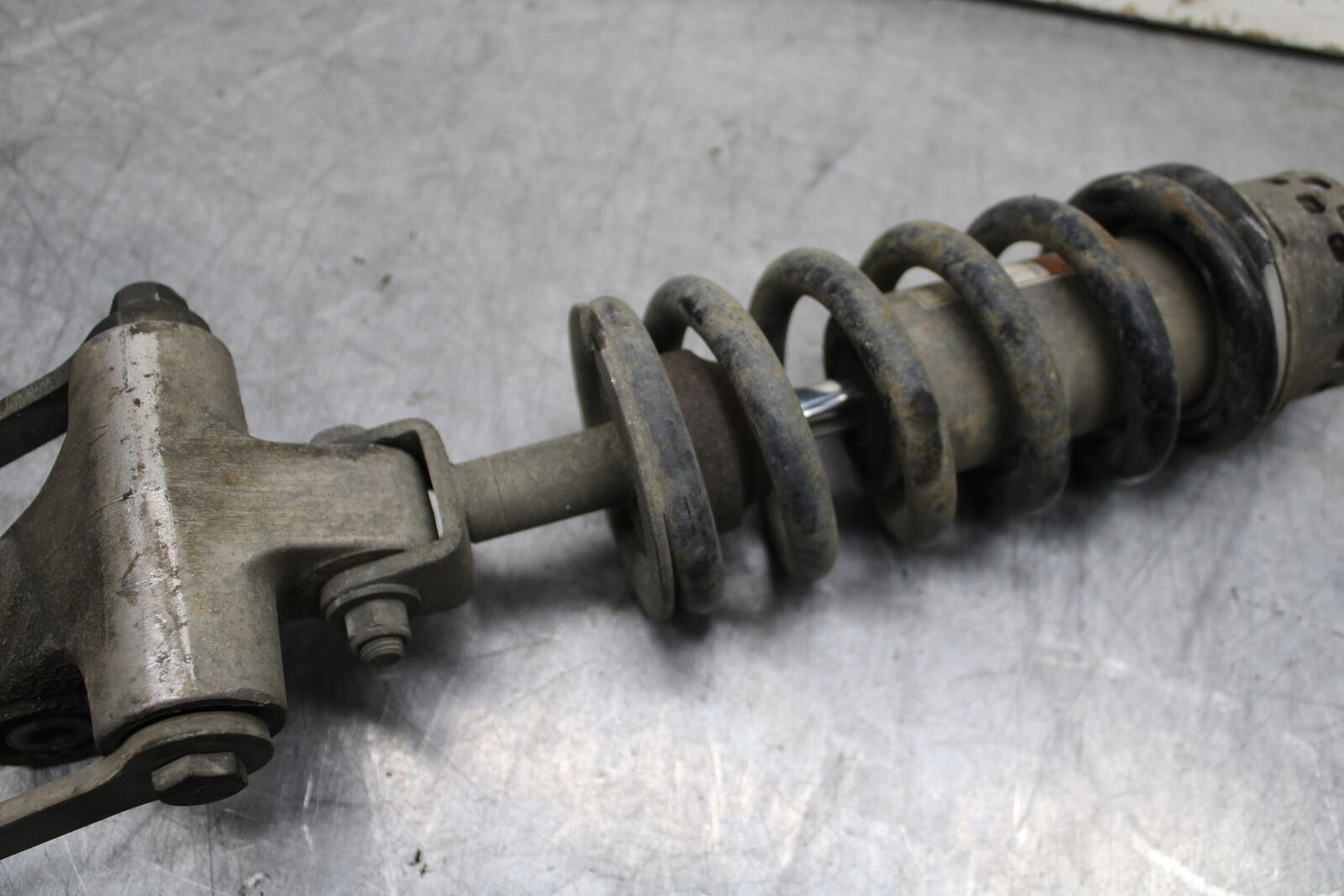 99-00 YAMAHA V STAR 1100 REAR BACK SHOCK ABSORBER BB711