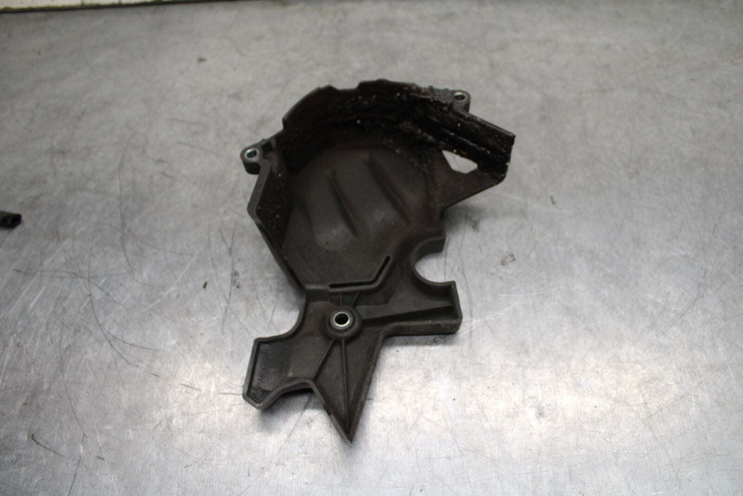 19-22 KAWASAKI Z400 ENGINE SPROCKET COVER BB738