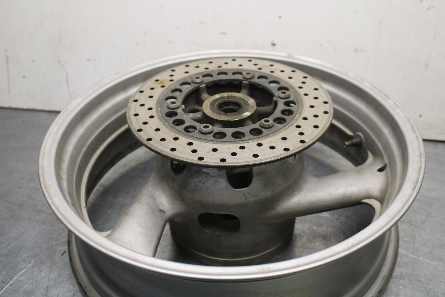 96-07 YAMAHA YZF600R REAR WHEEL AND ROTOR BACK BRAKE DISC BB636