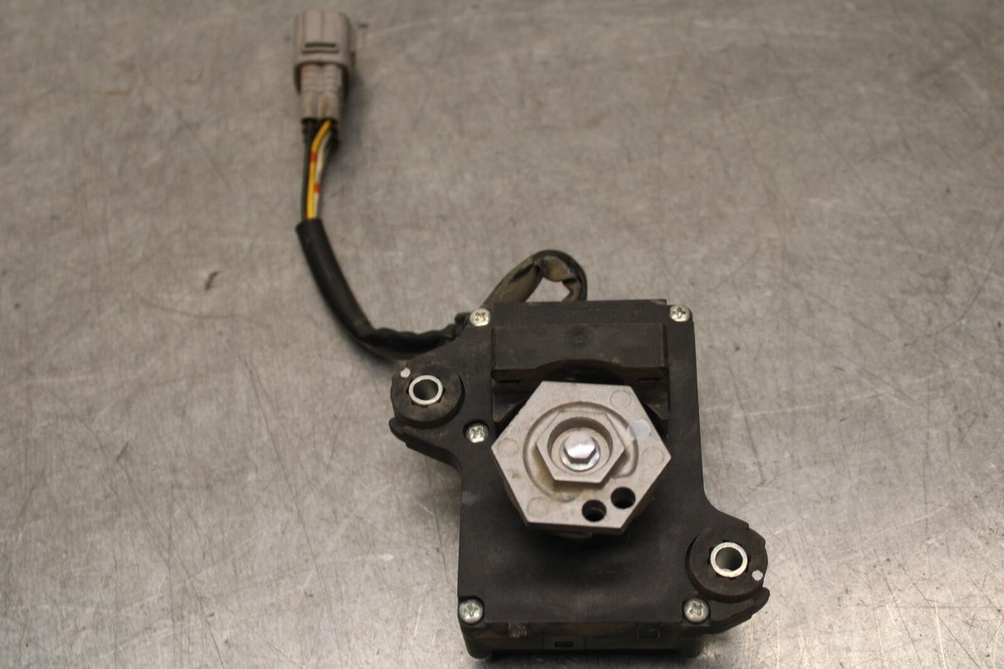 09-16 SUZUKI GSXR1000 EXHAUST VALVE SERVO MOTOR BB642