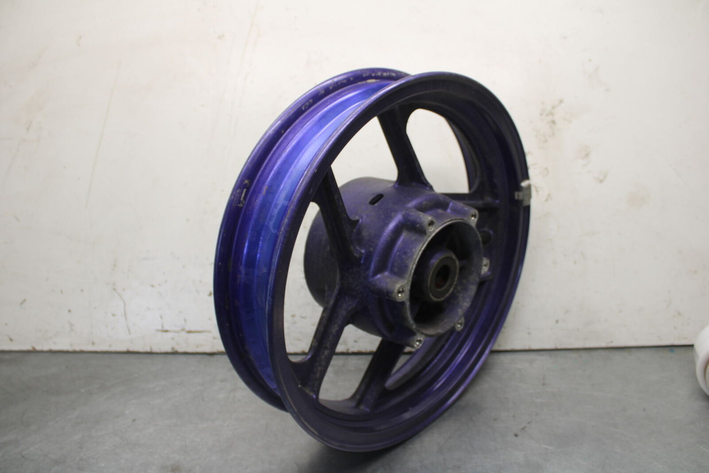 95-95 KAWASAKI NINJA 600R ZX600C REAR WHEEL BACK RIM BB73
