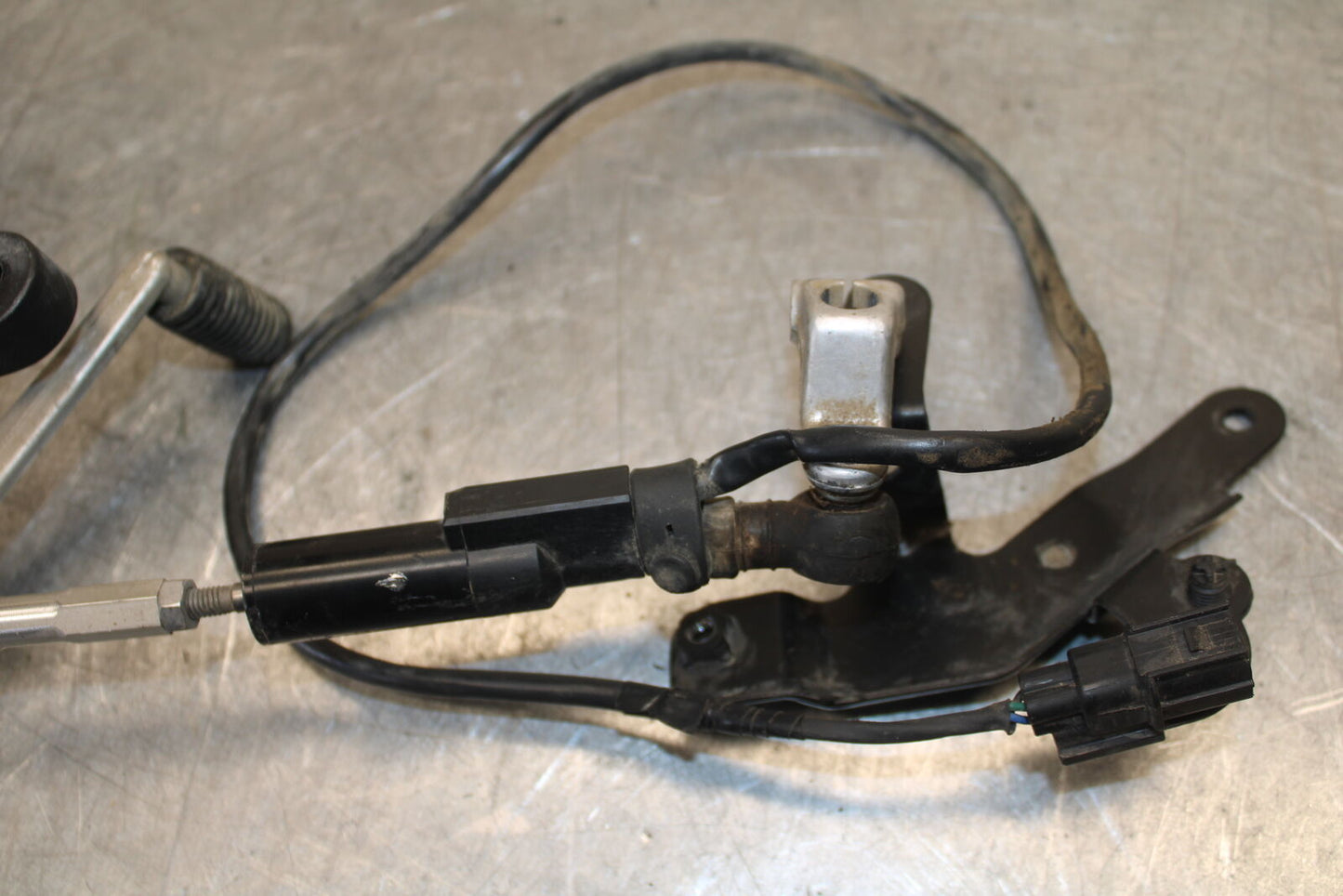 19-23 KAWASAKI NINJA ZX6R LEFT REARSET REAR SET FOOT PEG W SHIFTER BB701