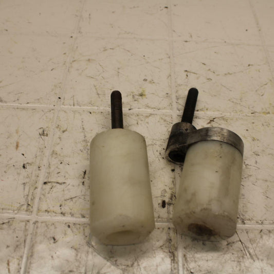 01-02 SUZUKI GSXR750 FRAME SLIDERS SET BB15