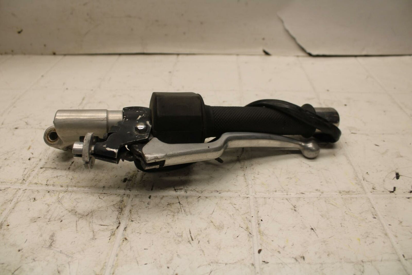 88-89 SUZUKI GSXR750J BB24 LEFT CLIP ON HANDLEBAR BB15