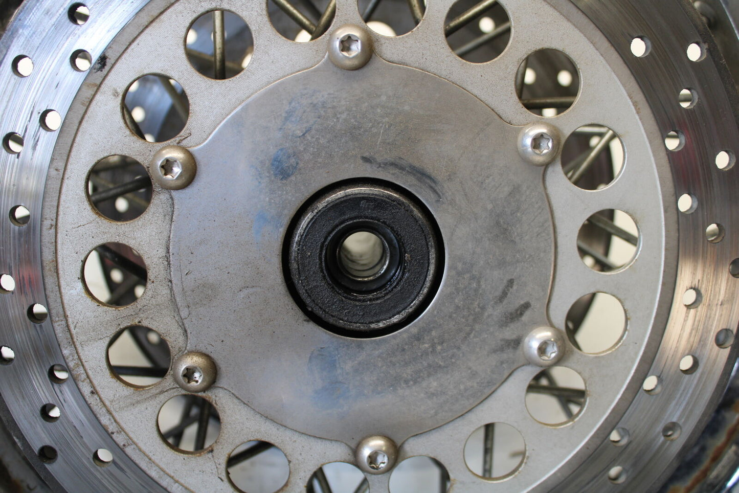 99-00 YAMAHA V STAR 1100 FRONT WHEEL FRONT RIM BB711