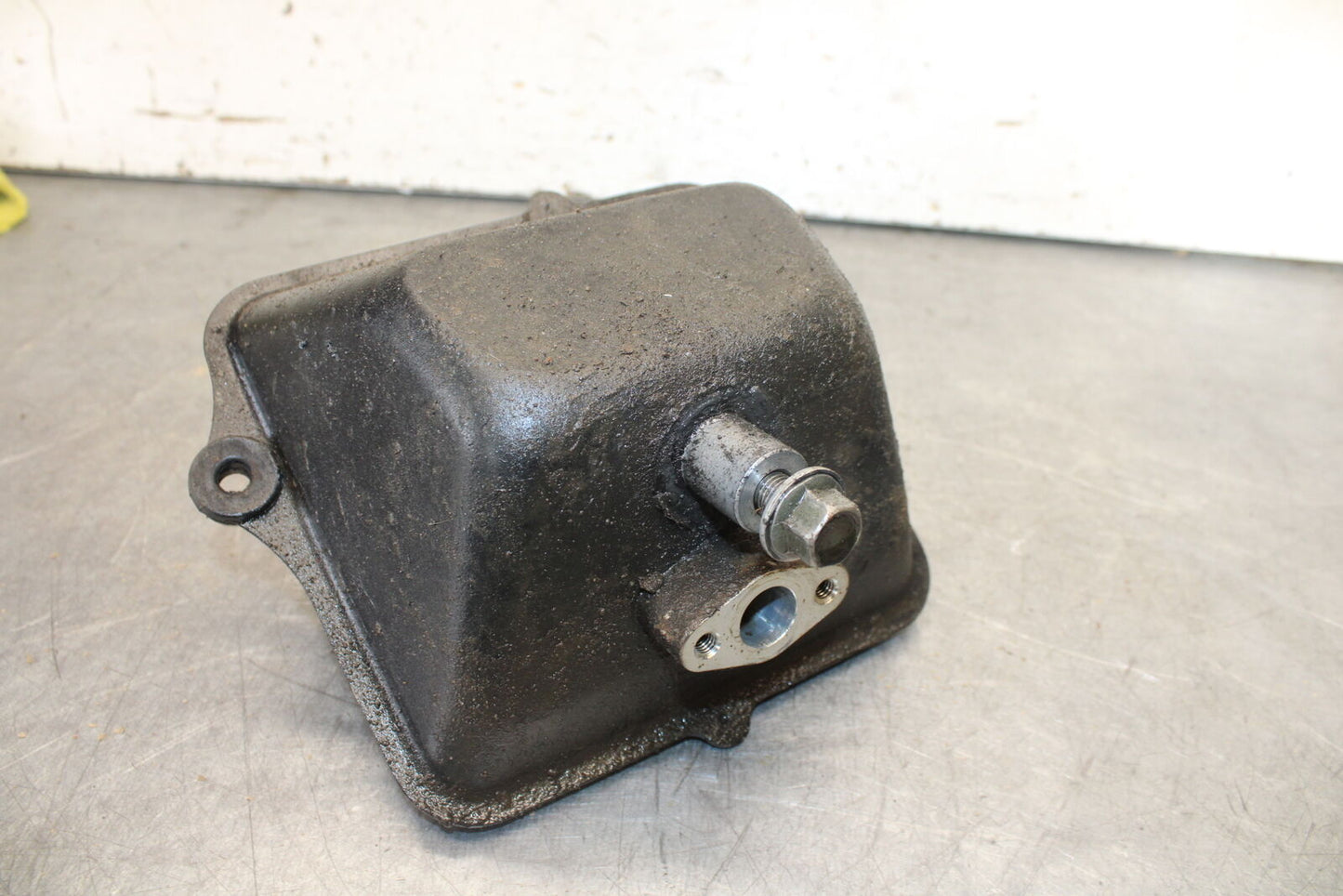 01-05 YAMAHA RAPTOR 660R OIL TANK BOTTLE RESERVOIR 5LP-21750-01-00 BB695