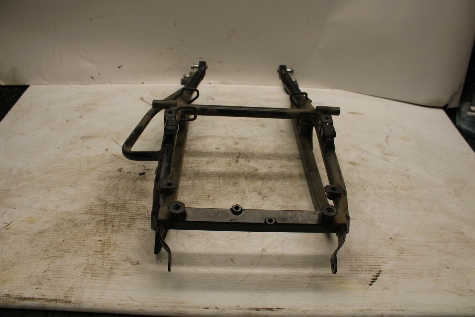 00-07 SUZUKI HAYABUSA REAR SUBFRAME BACK SUB FRAME 41200-24F10 BB281