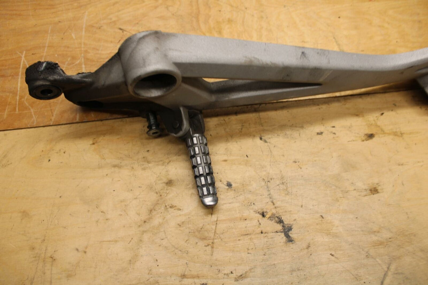 08-14 DUCATI MONSTER 696 LEFT REARSET REAR SET DRIVER FOOT PEG REST STOP BB324