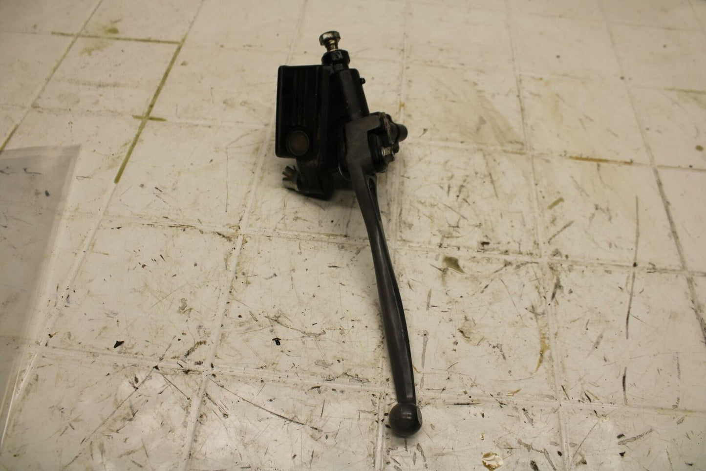 84-87 HONDA GOLDWING 1200 FRONT BRAKE MASTER CYLINDER BB406