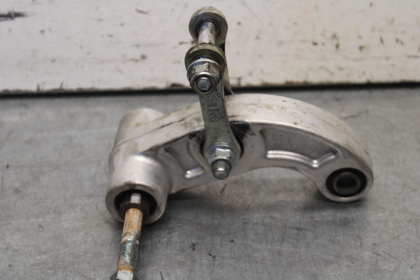 16-21 YAMAHA XSR900 REAR DOGBONE SHOCK LINKAGE LINK BB664
