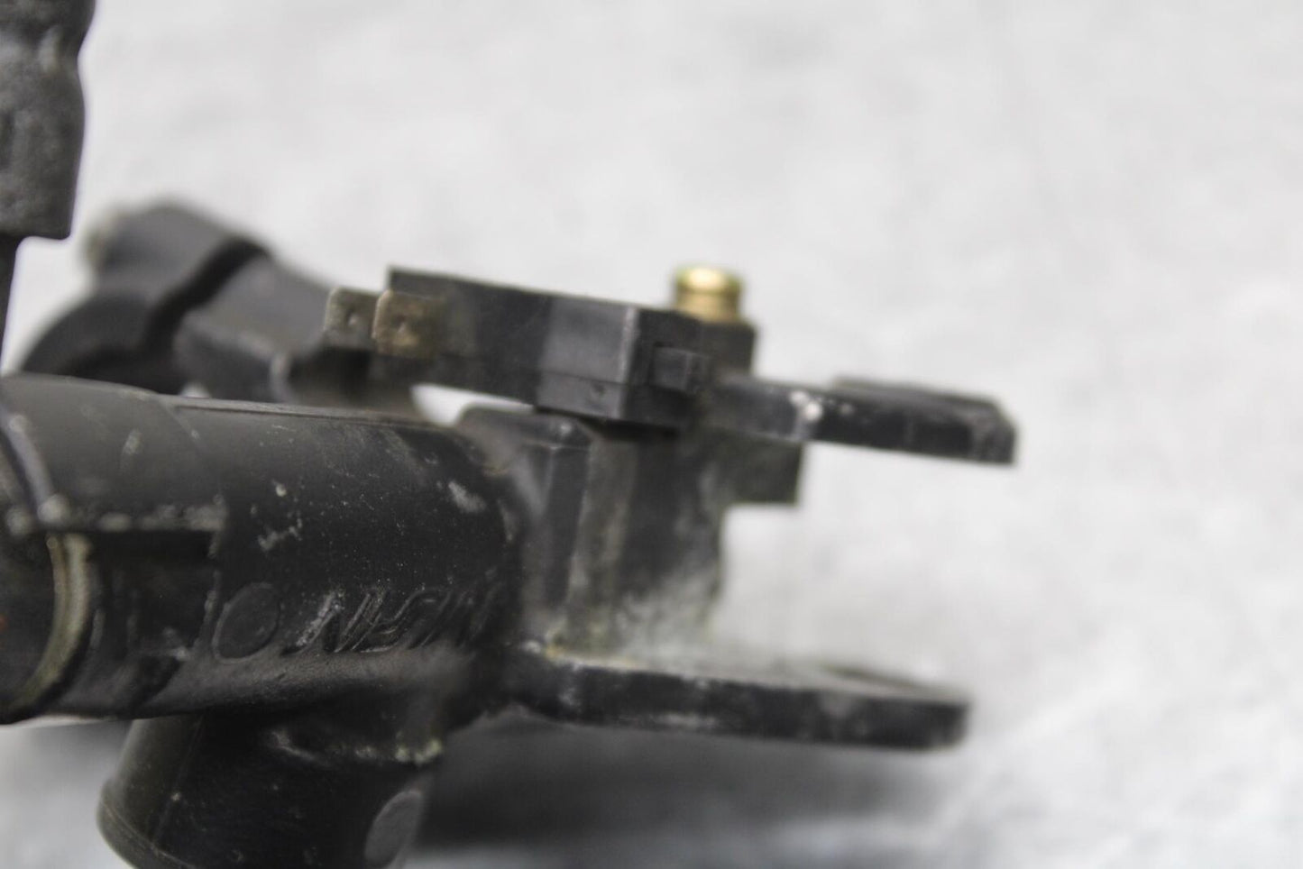 01-03 SUZUKI GSXR600 FRONT BRAKE MASTER CYLINDER BB639