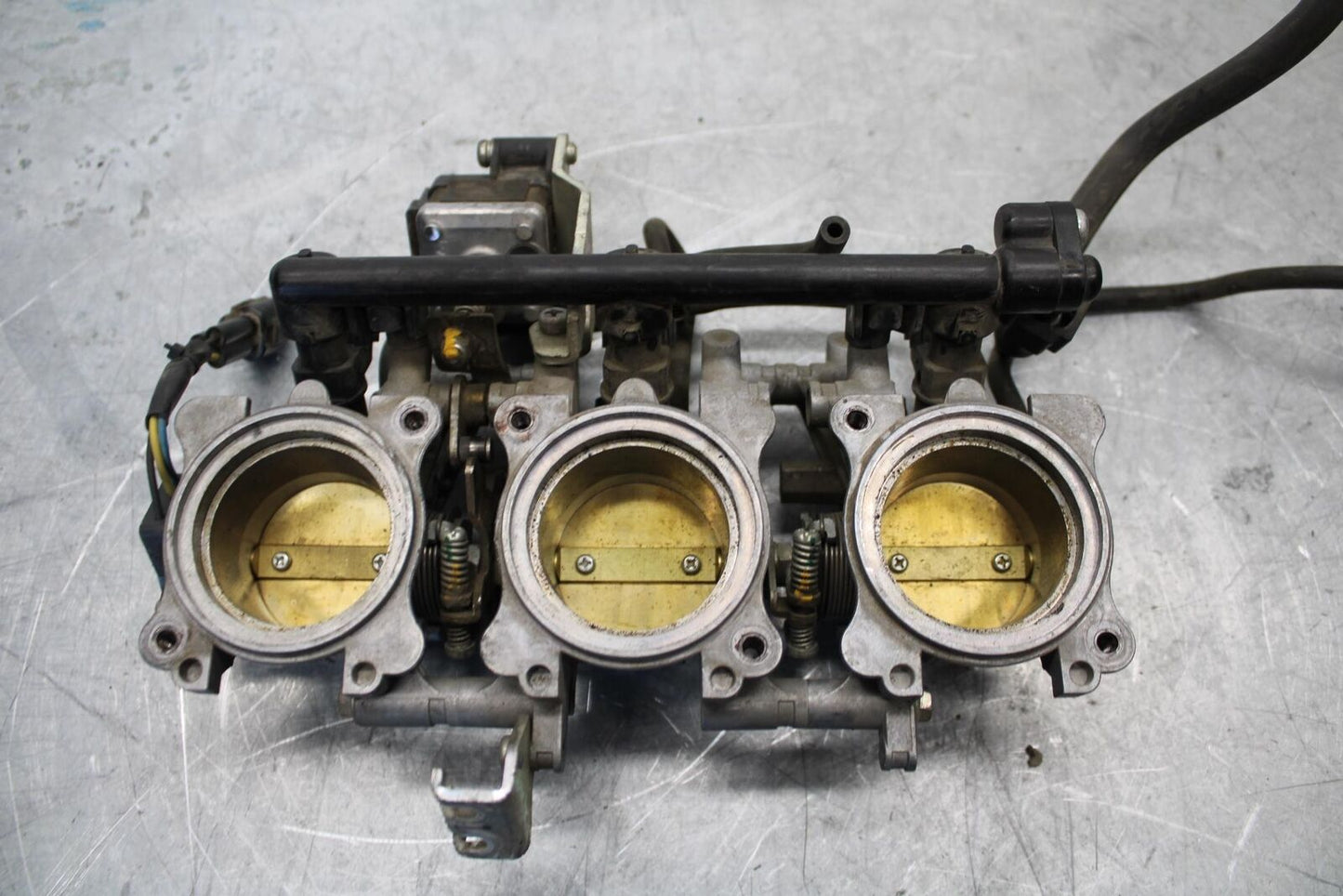 2006 Triumph Daytona 675 Triple MAIN FUEL INJECTORS / THROTTLE BODIES BB434