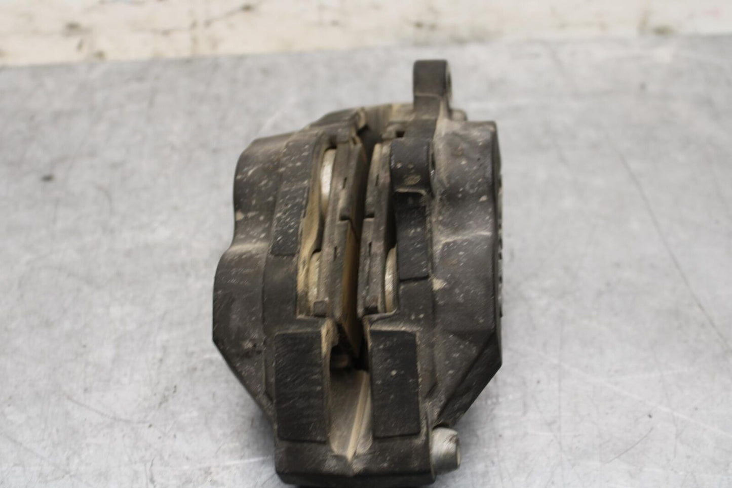 2001 Suzuki GSXR600 RIGHT LEFT FRONT BRAKE CALIPER SET PAIR CALIPERS BB59