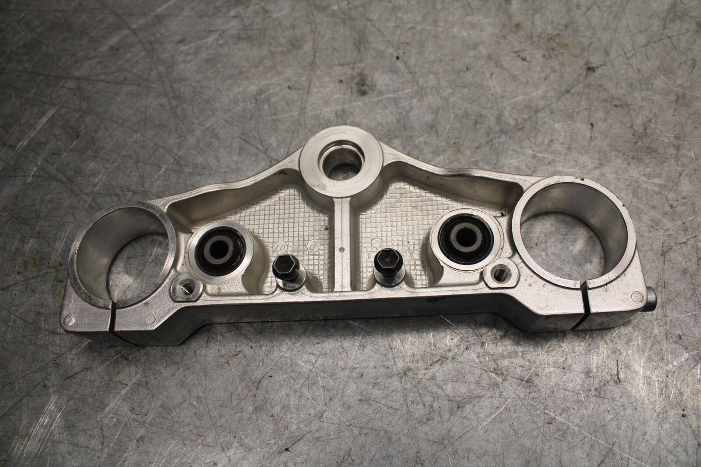 2007 Suzuki Boulevard M50B FORKS UPPER TRIPLE TREE CLAMP BB537