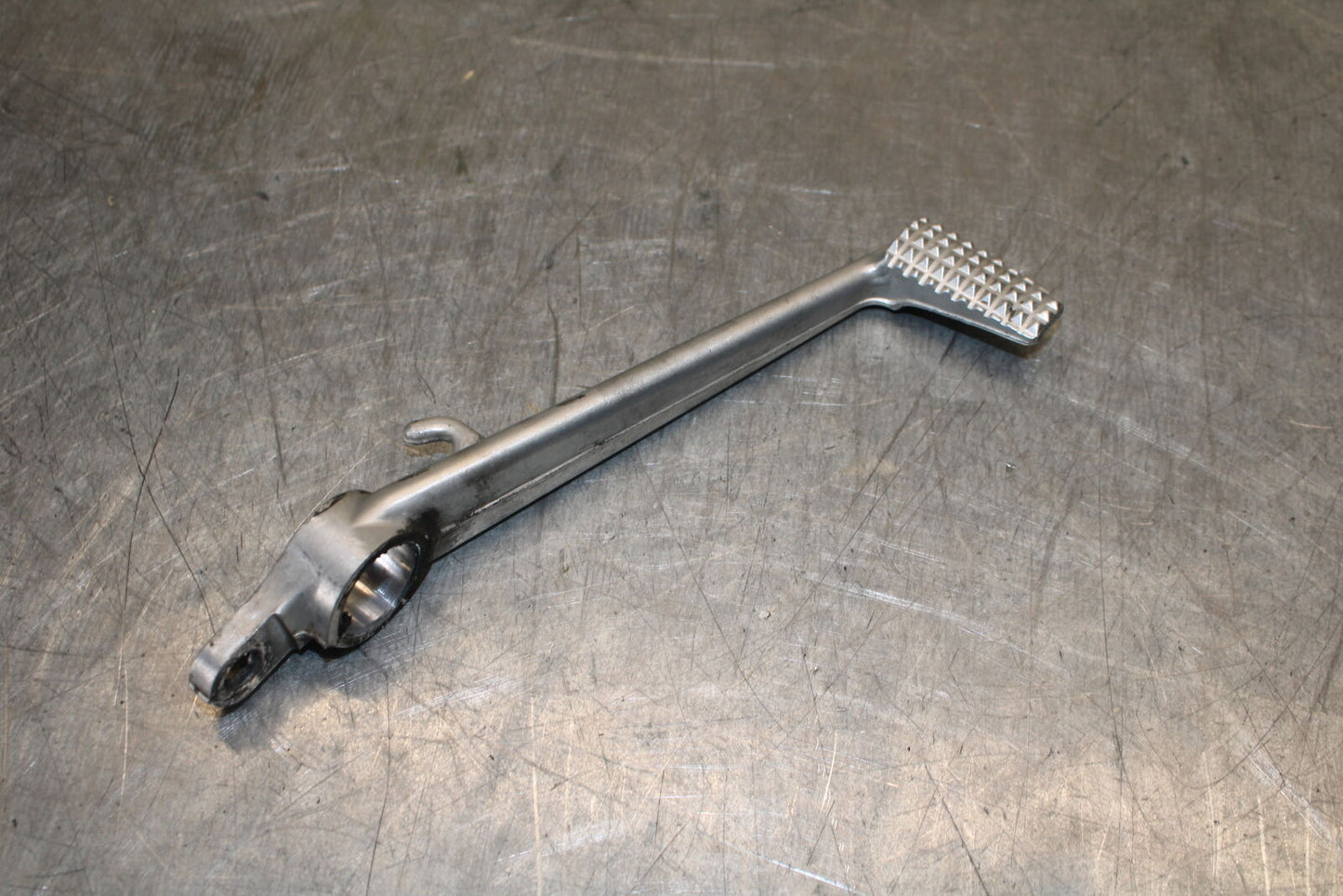 19-23 KAWASAKI NINJA ZX6R RIGHT REARSET BRAKE FOOT PEDAL BB701