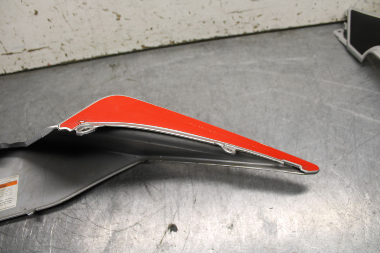15-19 APRILIA RSV4 RF RIGHT REAR BACK TAIL FAIRING COWL SHROUD BB611
