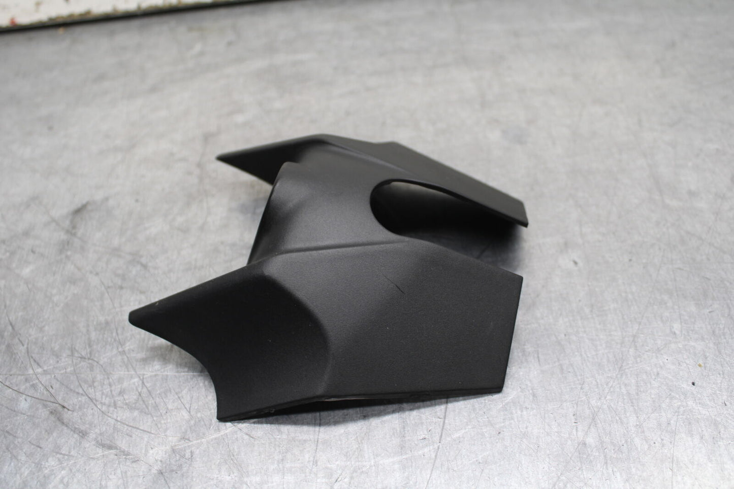 17-24 KTM 390 DUKE IGNITION TRIM PANEL COVER BB734