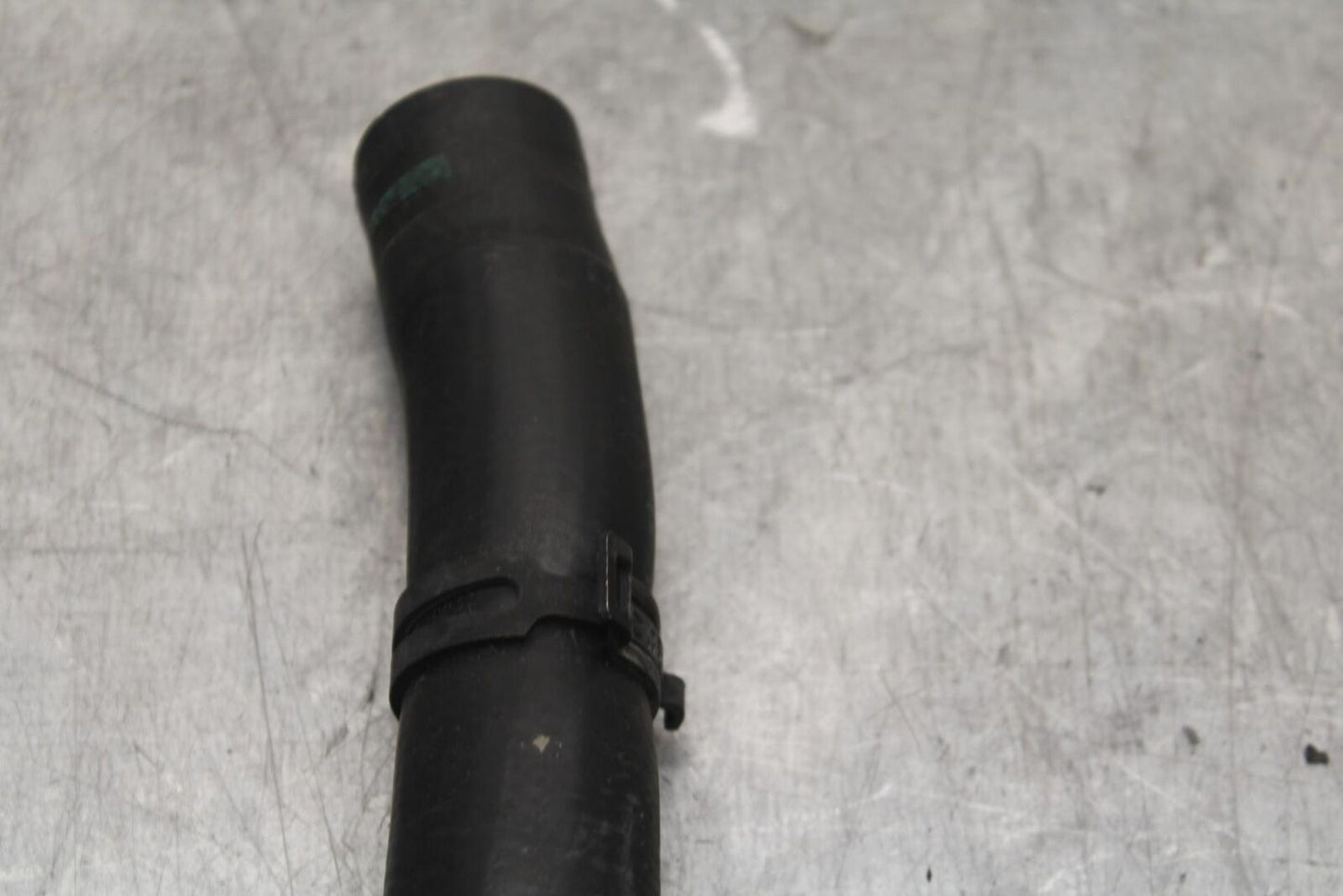 20-23 BMW F900R RADIATOR HOSE BB603