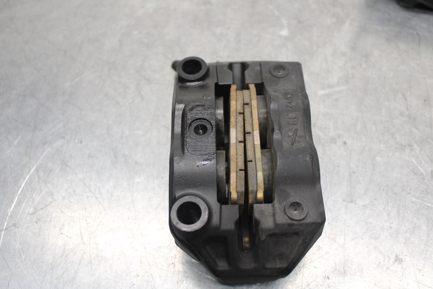 20-23 BMW F900R RIGHT LEFT FRONT BRAKE CALIPER SET PAIR CALIPERS BB603