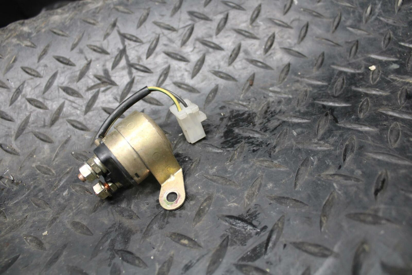 86 SUZUKI GS750ES ENGINE STARTER RELAY STARTING MOTOR SWITCH BB233