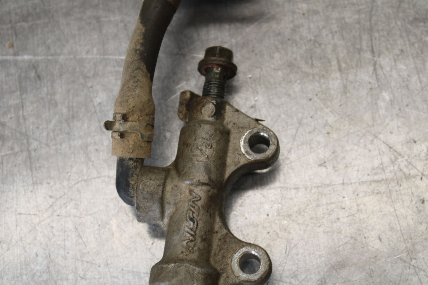 01-05 YAMAHA RAPTOR 660R REAR BACK BRAKE MASTER CYLINDER W RESERVOIR BB695