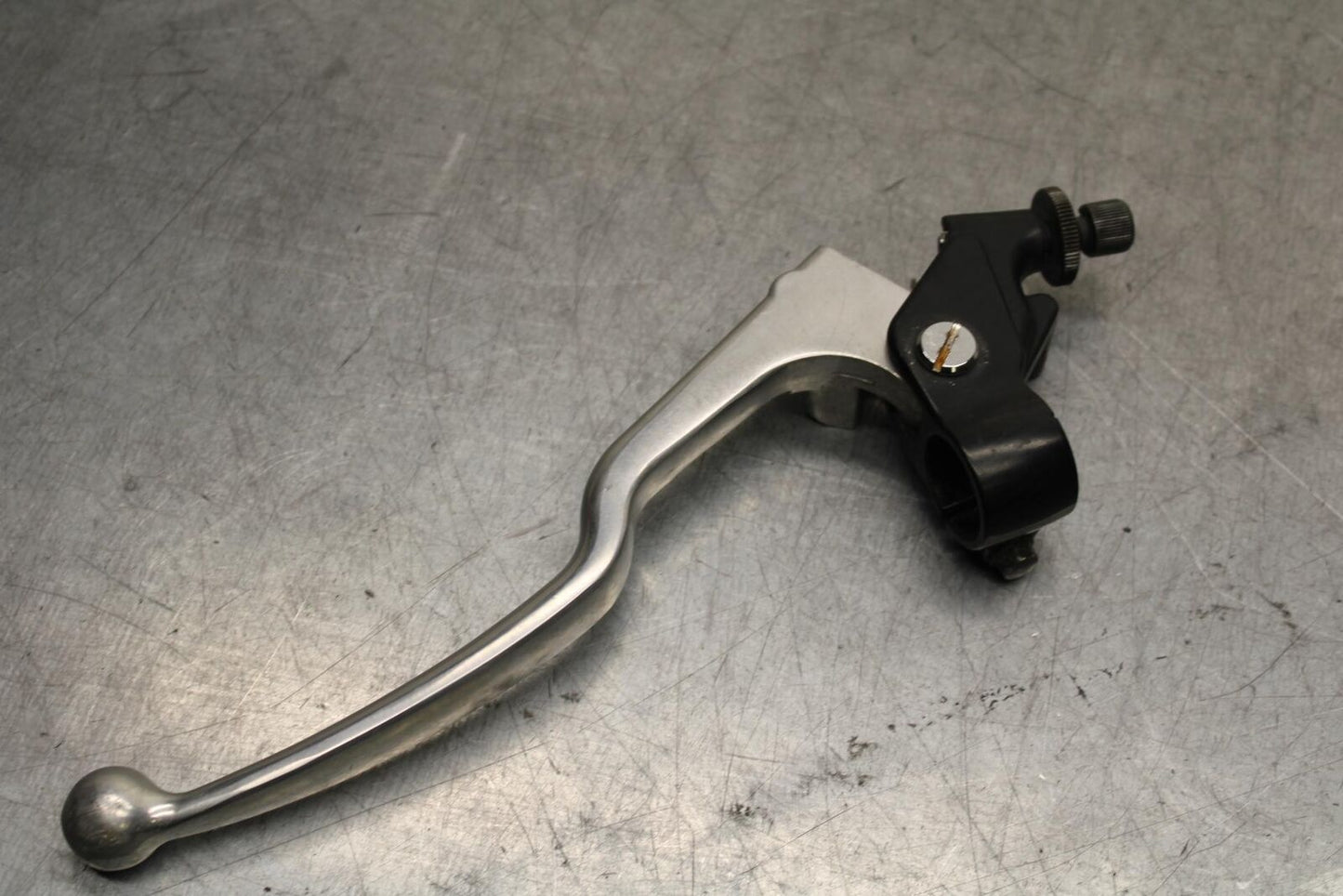 03-04 HONDA CBR600RR CLUTCH PERCH MOUNT WITH LEVER BB628