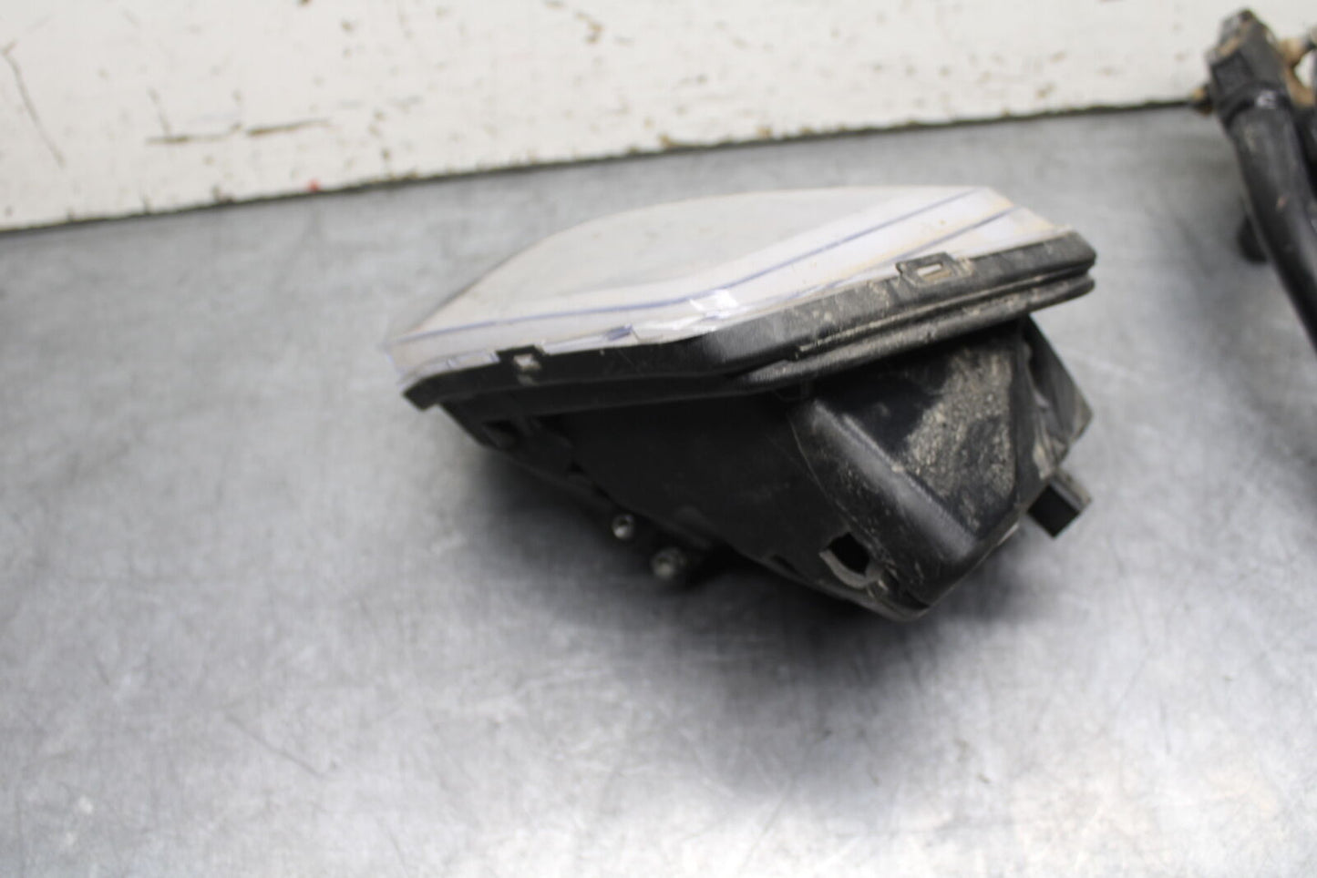 21-24 KTM 890 ADVENTURE R FRONT HEADLIGHT HEAD LIGHT LAMP BB723