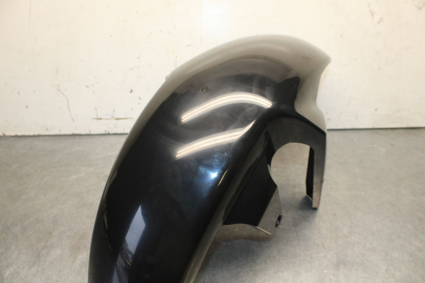 05-06 SUZUKI BOULEVARD M50 FRONT FENDER 53110-10F30-13L 53110-10F30-YAY BB671