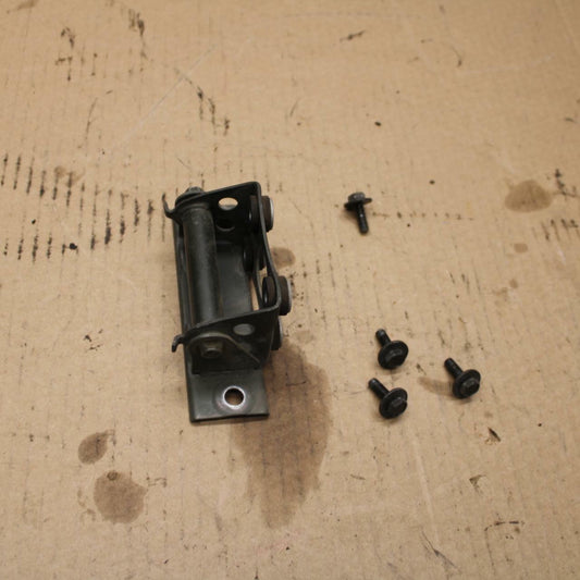 01 SUZUKI GSXR1000 GAS TANK FUEL CELL PETROL RESERVOIR BRACKET MOUNT BB155b